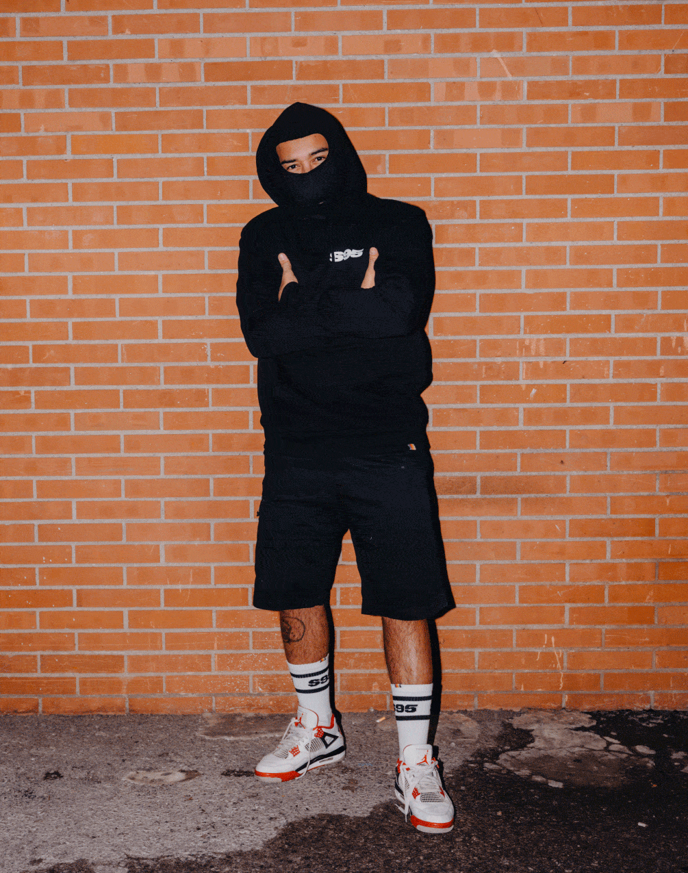 S95 outfit black